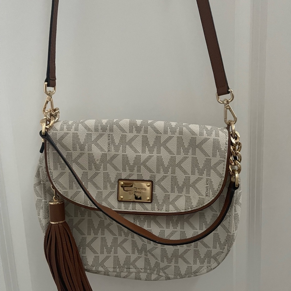 Michael Kors Crossbody